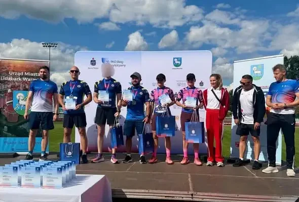 Policjanci z Bartoszyc na podium 10. PKO Biegu Charytatywnego
