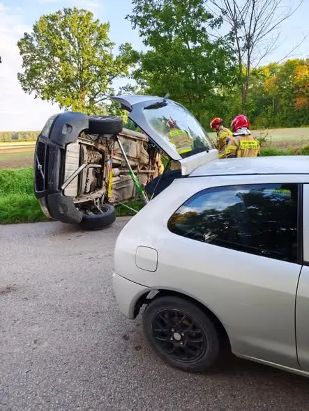 Zablokowana droga Witki-Sępopol. Kolizja w miejscowości Pieny