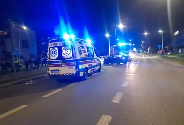 Tragiczny wypadek na ul. Bema w Bartoszycach – nie żyje 36-letni motocyklista