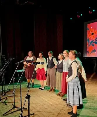 Jubileusz „Warmianek Sępopolskich” – wzruszający wieczór pełen muzyki i tańca
