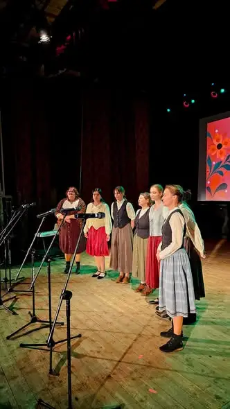 Jubileusz „Warmianek Sępopolskich” – wzruszający wieczór pełen muzyki i tańca